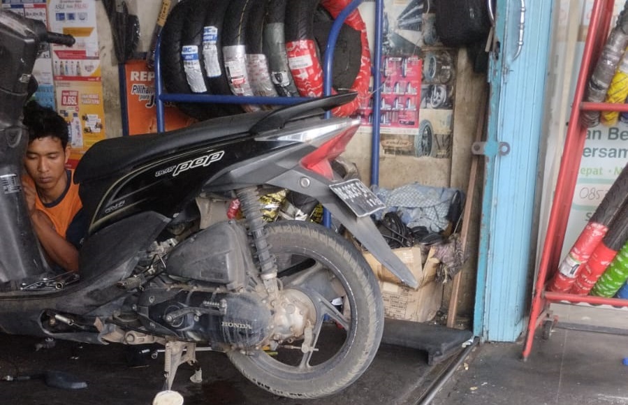 Menulis untuk Membunuh Sepi dan sebagai&nbsp;Pengingat