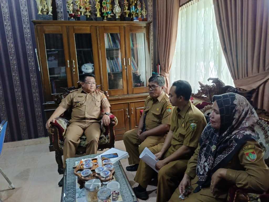 Pengurus GPLM Menghadap Sekretaris Dinas Pendidikan Kabupaten Musi&nbsp;Rawas